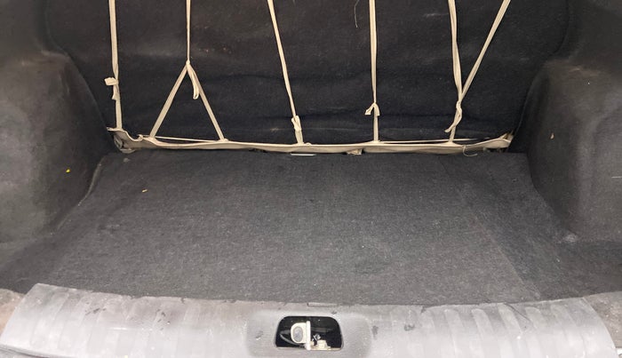 2016 Maruti Swift Dzire VXI, Petrol, Manual, 68,086 km, Boot Inside