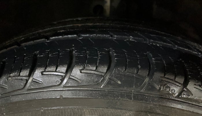 2018 Maruti Baleno DELTA PETROL 1.2, Petrol, Manual, 35,810 km, Right Front Tyre Tread