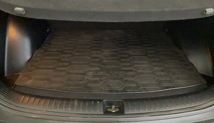 2020 KIA SELTOS GTX AT 1.4 PETROL, Petrol, Automatic, 71,430 km, Boot Inside