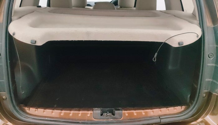 2013 Renault Duster 85 PS RXL DIESEL, Diesel, Manual, 1,07,600 km, Boot Inside