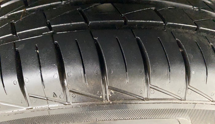 2025 Maruti S PRESSO VXI, Petrol, Manual, 1,609 km, Right Front Tyre Tread