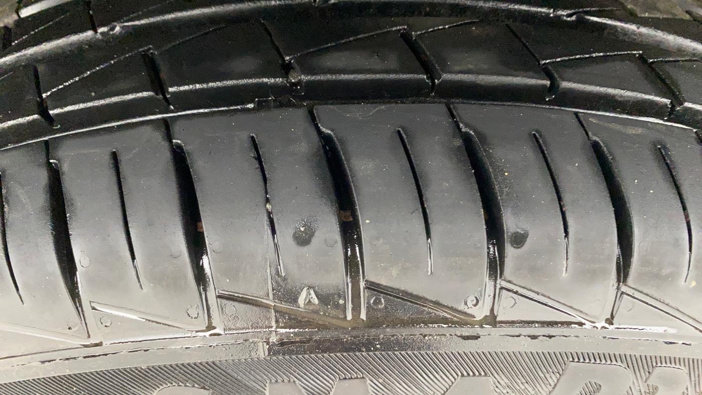 2025 Maruti S PRESSO VXI, Petrol, Manual, 1,609 km, Left Front Tyre Tread