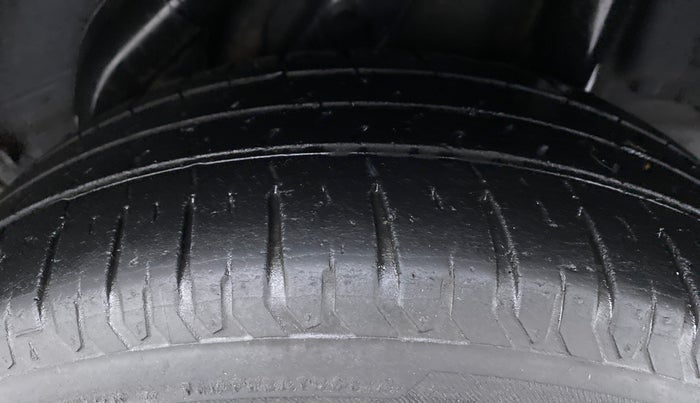 2020 Hyundai Verna SX (O) TURBO GDI AT, Petrol, Automatic, 32,205 km, Left Rear Tyre Tread