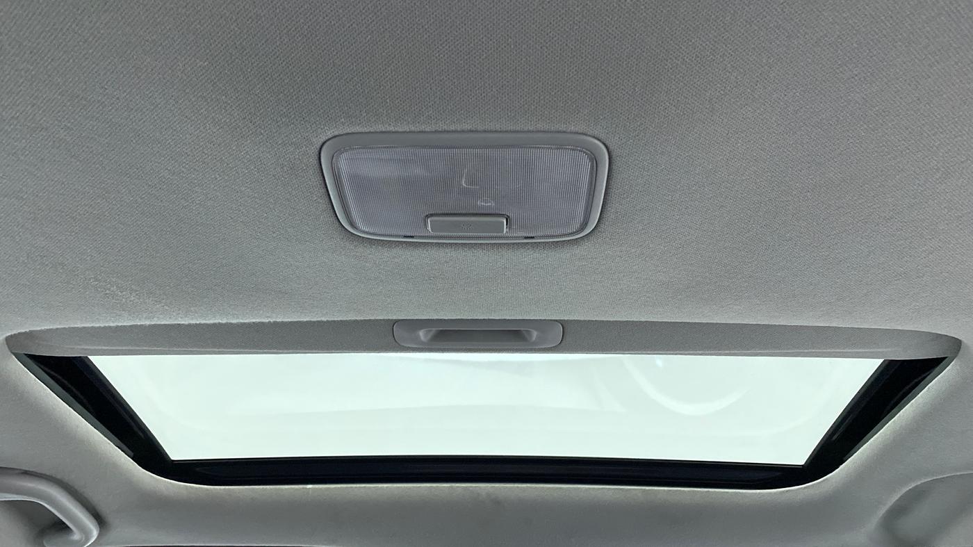 2020 Hyundai Verna SX (O) TURBO GDI AT, Petrol, Automatic, 32,205 km, Moonroof/ Sunroof