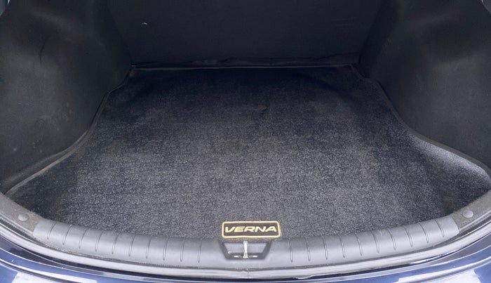 2020 Hyundai Verna SX (O) TURBO GDI AT, Petrol, Automatic, 32,205 km, Boot Inside