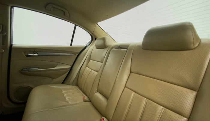 2012 Honda City 1.5L I-VTEC V MT, Petrol, Manual, 1,18,753 km, Right Side Rear Door Cabin