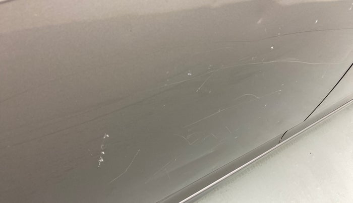 2012 Honda City 1.5L I-VTEC V MT, Petrol, Manual, 1,18,753 km, Right rear door - Minor scratches