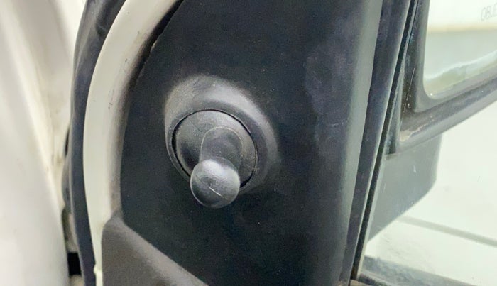 2014 Hyundai Santro Xing GL PLUS, Petrol, Manual, 55,620 km, Right rear-view mirror - ORVM knob broken and not working