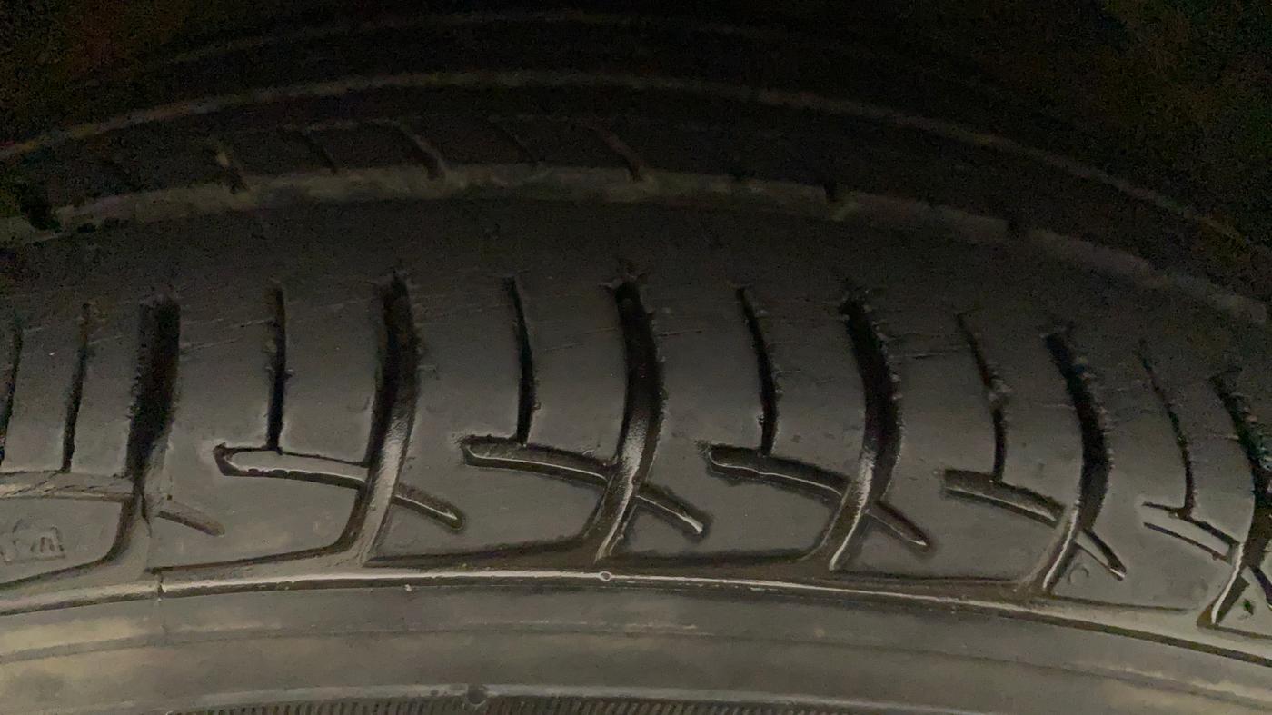 2017 Maruti Baleno DELTA CVT PETROL 1.2, Petrol, Automatic, 59,086 km, Left Rear Tyre Tread