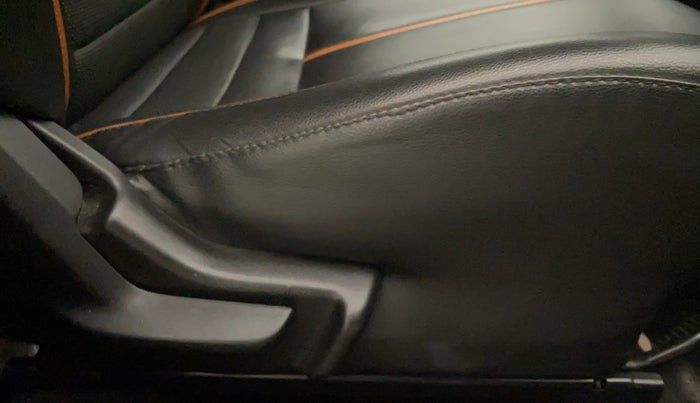2017 Maruti Baleno DELTA CVT PETROL 1.2, Petrol, Automatic, 59,086 km, Driver Side Adjustment Panel