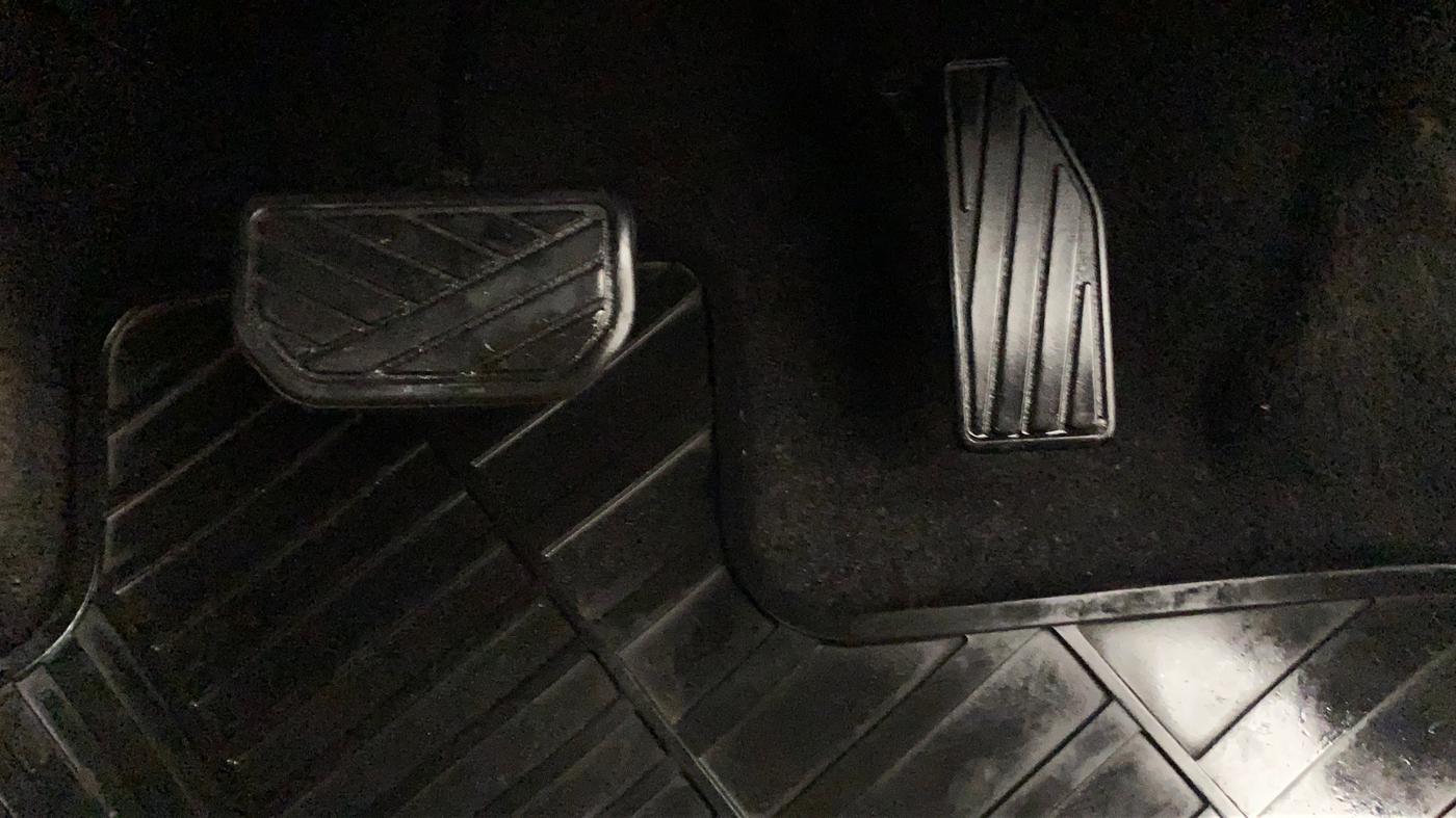 2017 Maruti Baleno DELTA CVT PETROL 1.2, Petrol, Automatic, 59,086 km, Pedals