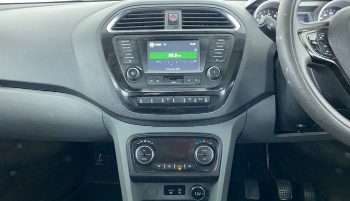2017 Tata TIGOR XZ (O) PETROL, Petrol, Manual, 69,833 km, Air Conditioner