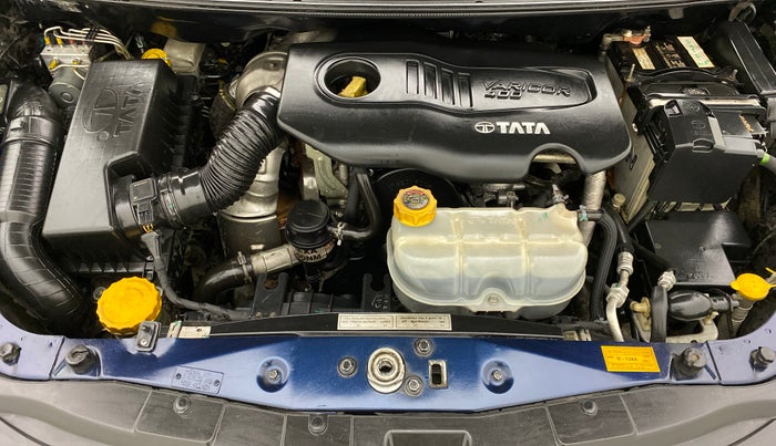 2017 Tata Hexa Varicor 400 XM, Diesel, Manual, 84,425 km, Open Bonet