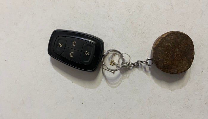 2021 Tata NEXON XZA PLUS SUNROOF PETROL, Petrol, Automatic, 79,504 km, Key Close Up