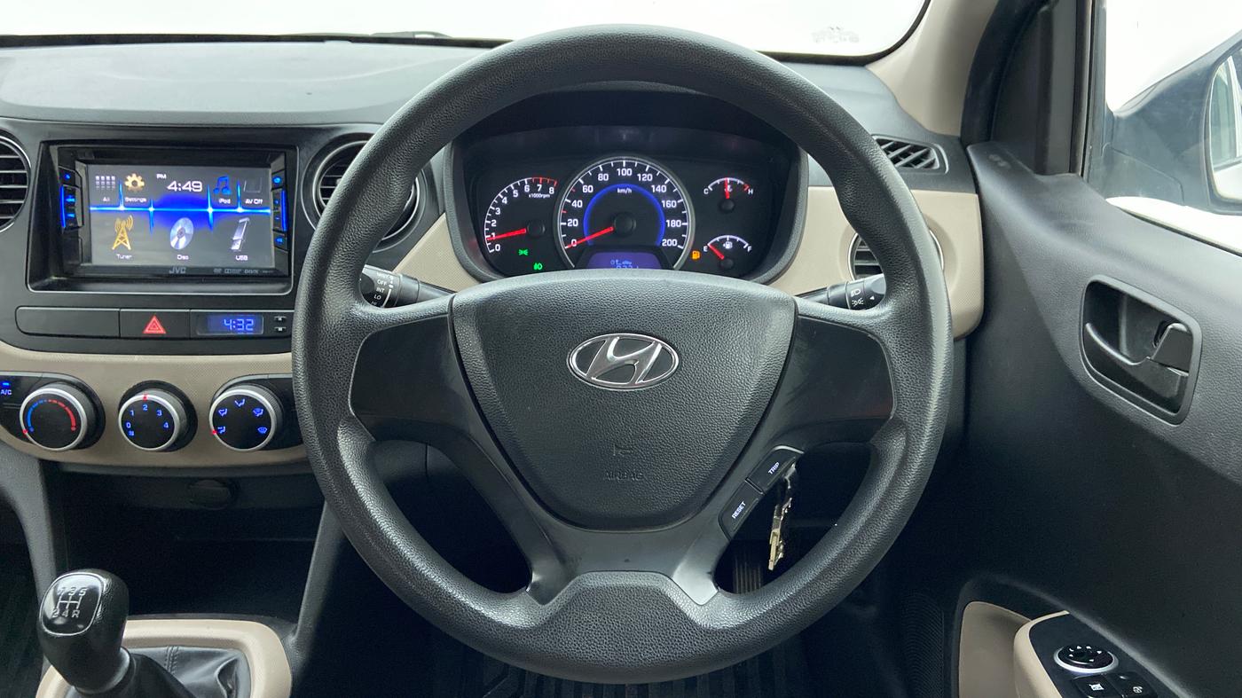 2016 Hyundai Grand i10 MAGNA 1.2 KAPPA VTVT, Petrol, Manual, 55,551 km, Steering Wheel Close Up