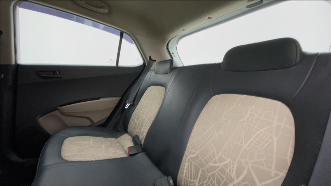2016 Hyundai Grand i10 MAGNA 1.2 KAPPA VTVT, Petrol, Manual, 55,551 km, Right Side Rear Door Cabin