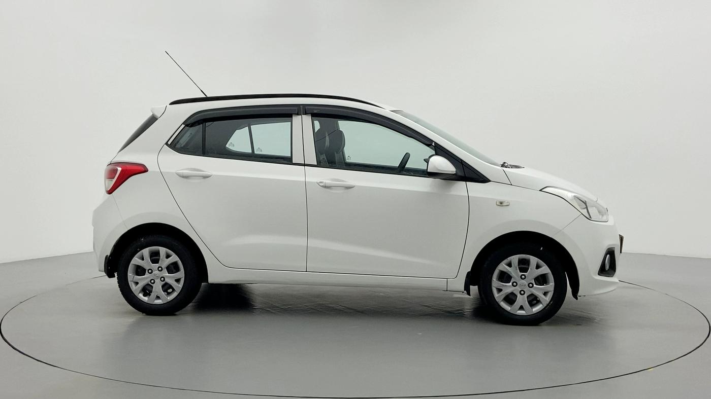 2016 Hyundai Grand i10 MAGNA 1.2 KAPPA VTVT, Petrol, Manual, 55,551 km, Right Side View