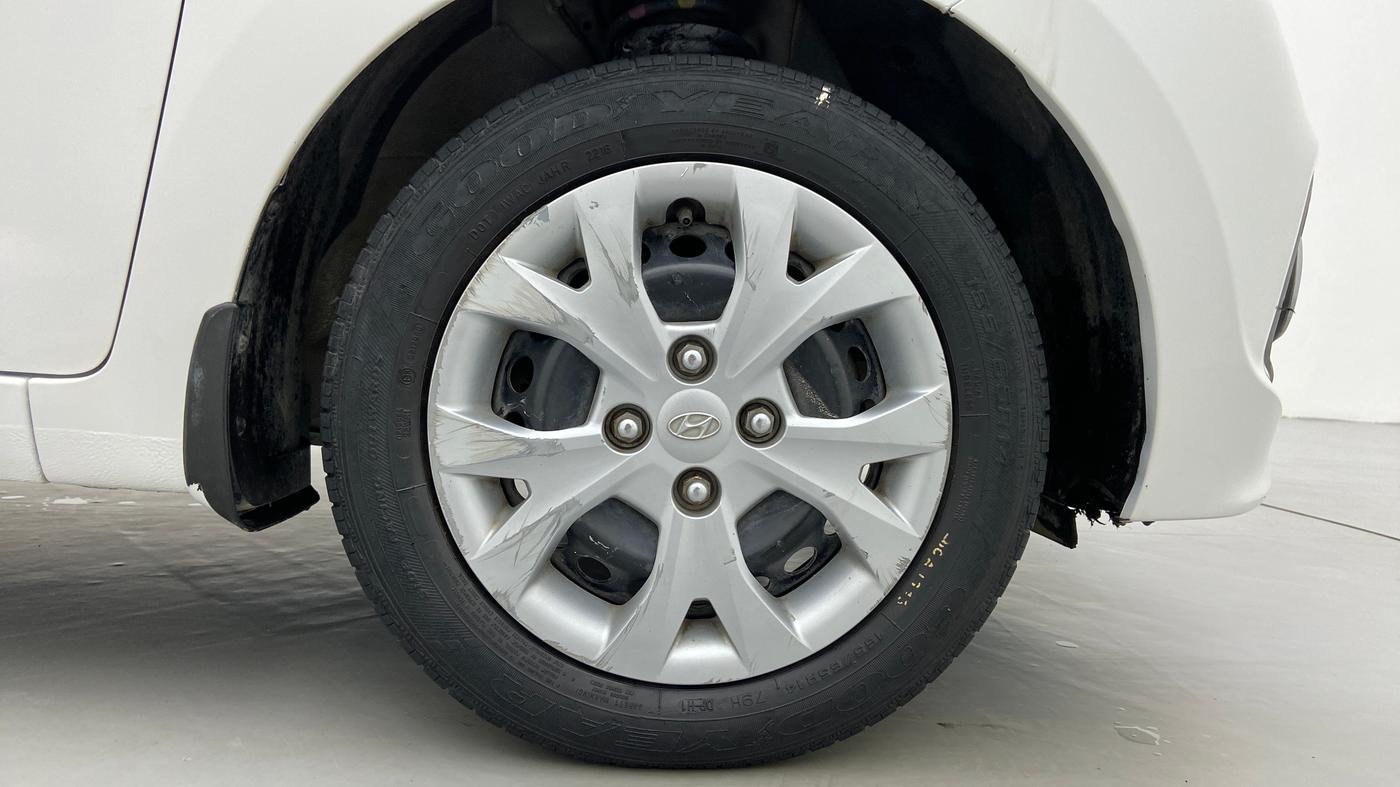 2016 Hyundai Grand i10 MAGNA 1.2 KAPPA VTVT, Petrol, Manual, 55,551 km, Right Front Wheel