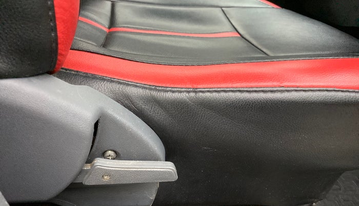 2013 Maruti Alto 800 LXI, Petrol, Manual, 43,709 km, Driver Side Adjustment Panel