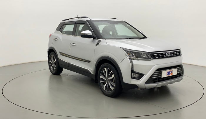 2020 Mahindra XUV300 W8 (O) 1.5 DIESEL, Diesel, Manual, 88,761 km, Right Front Diagonal