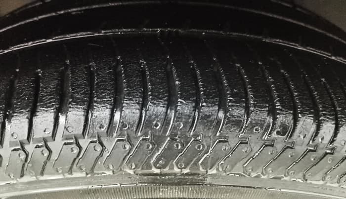 2017 Ford Ecosport TITANIUM 1.5L PETROL, Petrol, Manual, 64,027 km, Right Front Tyre Tread