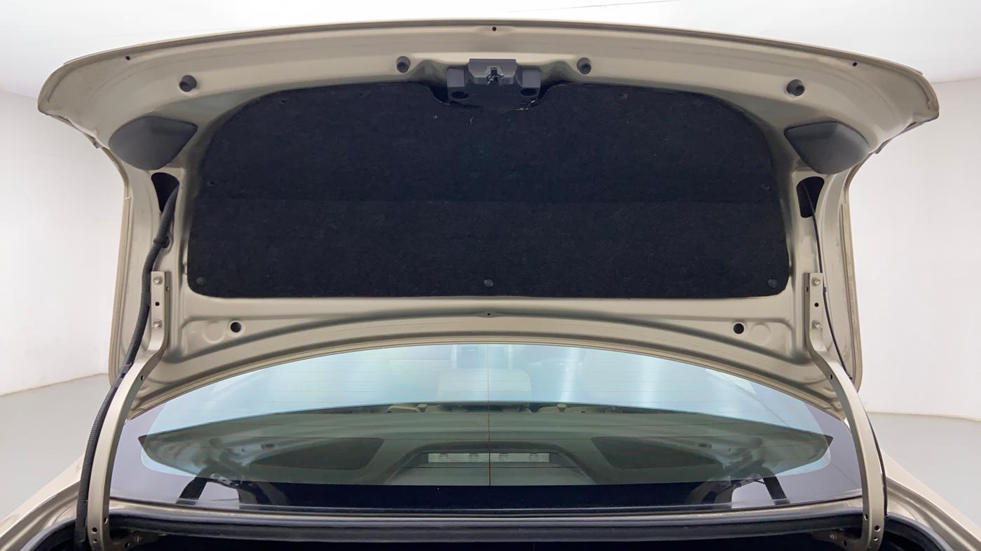 2009 Toyota Corolla Altis VL AT, Petrol, Automatic, 54,351 km, Boot Door Open