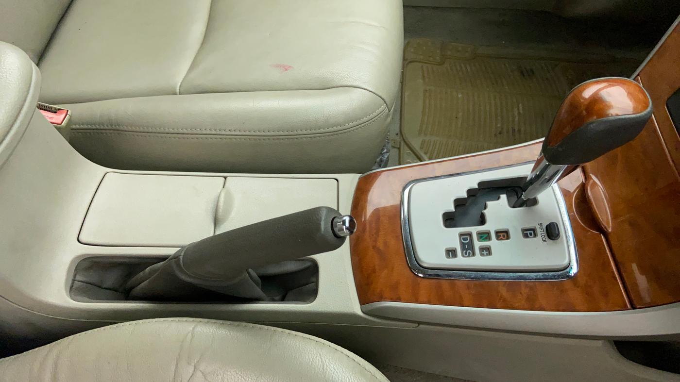 2009 Toyota Corolla Altis VL AT, Petrol, Automatic, 54,351 km, Gear Lever