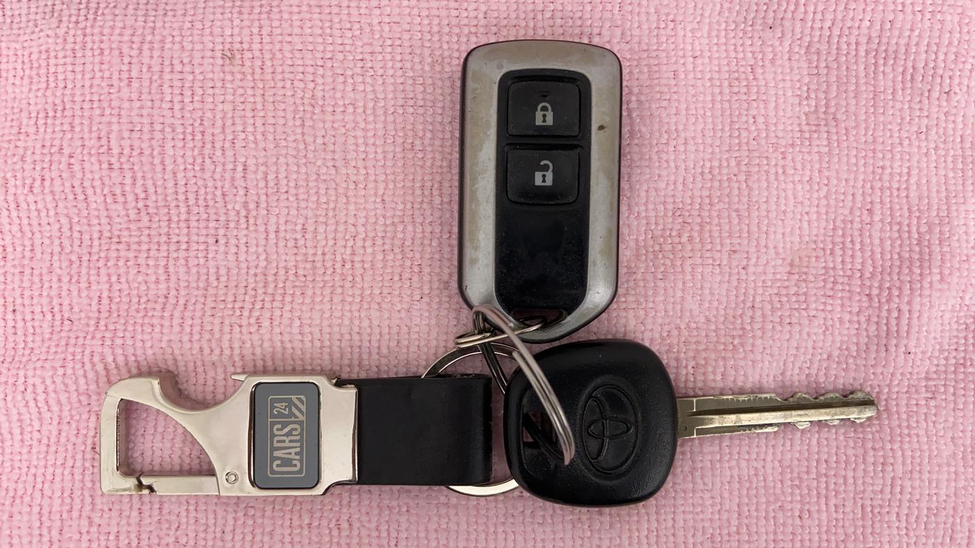 2009 Toyota Corolla Altis VL AT, Petrol, Automatic, 54,351 km, Key Close Up
