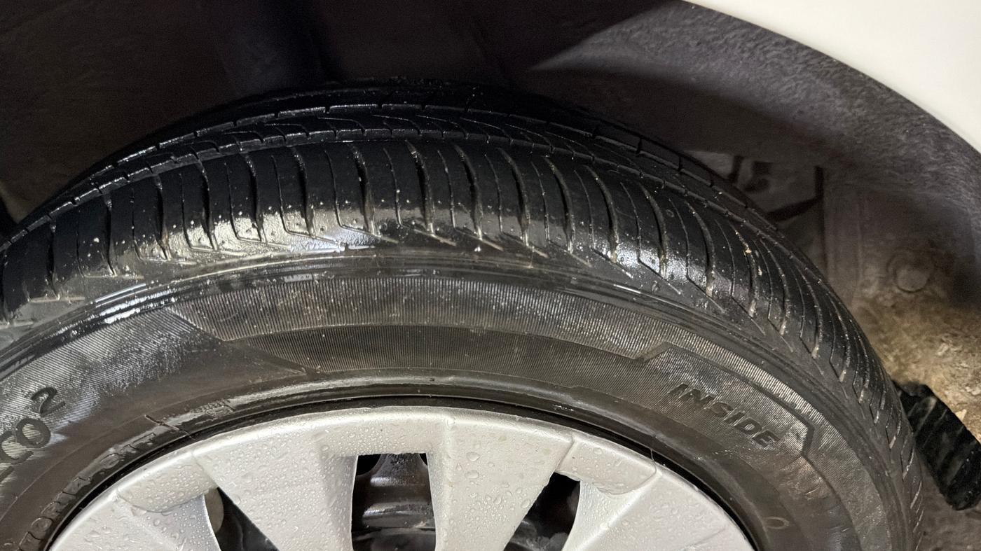 2021 Hyundai AURA S 1.2 CNG, CNG, Manual, 64,384 km, Right Rear Tyre Tread