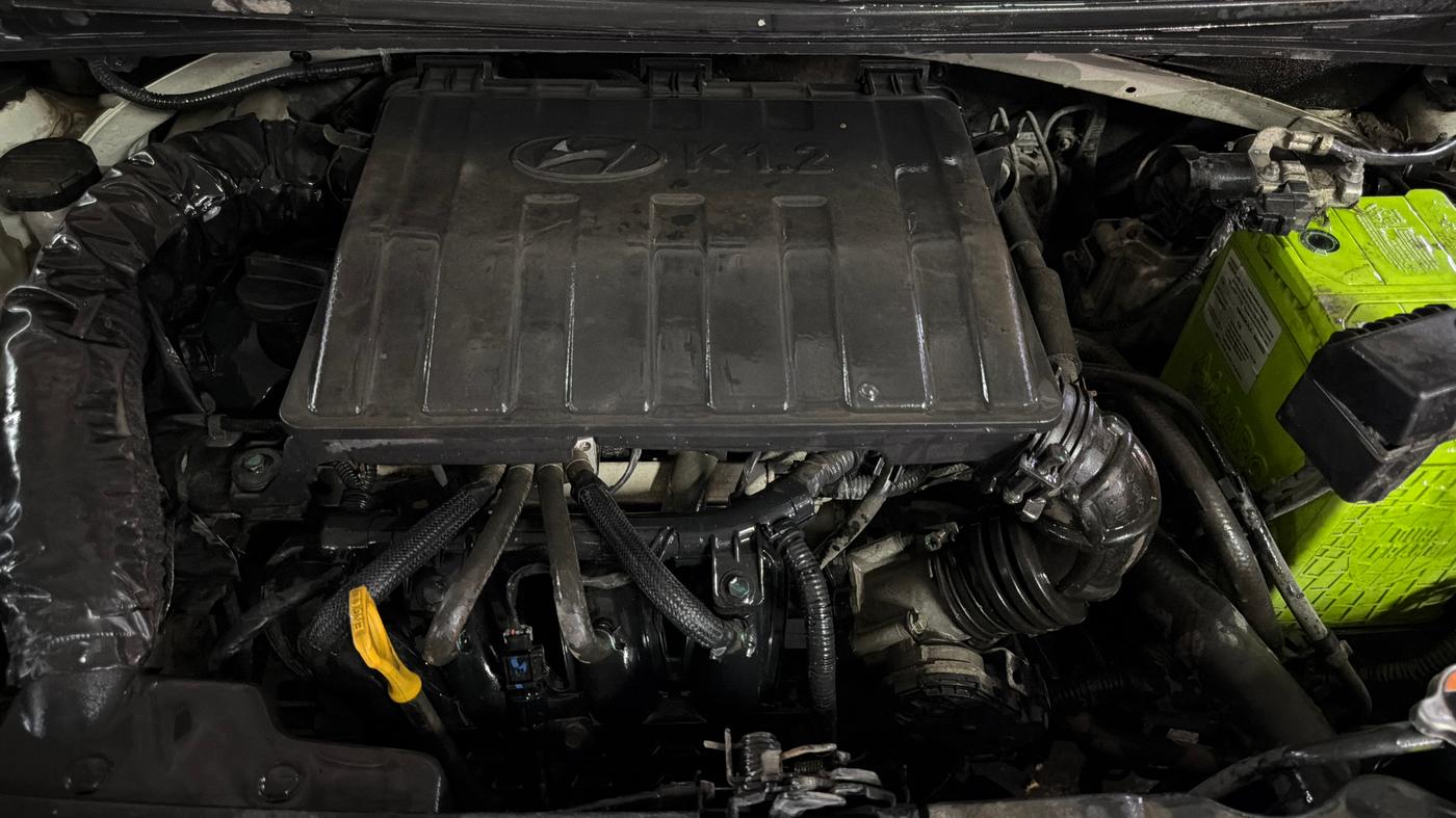 2021 Hyundai AURA S 1.2 CNG, CNG, Manual, 64,384 km, Engine View