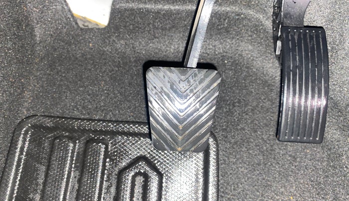 2024 KIA SONET HTX 1.0 TURBO PETROL IMT, Petrol, Manual, 20,407 km, Pedals