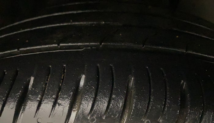 2024 KIA SONET HTX 1.0 TURBO PETROL IMT, Petrol, Manual, 20,407 km, Right Front Tyre Tread