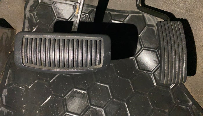 2013 Hyundai i10 SPORTZ 1.2 AT, Petrol, Automatic, 67,510 km, Pedals