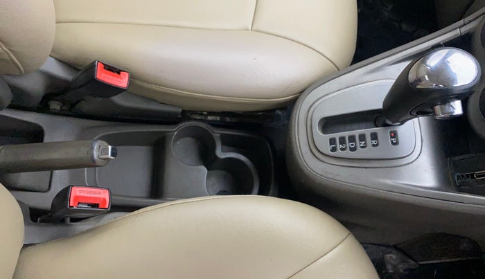 2013 Hyundai i10 SPORTZ 1.2 AT, Petrol, Automatic, 67,510 km, Gear Lever