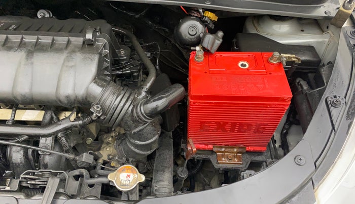 2013 Hyundai i10 SPORTZ 1.2 AT, Petrol, Automatic, 67,510 km, Engine View - Left