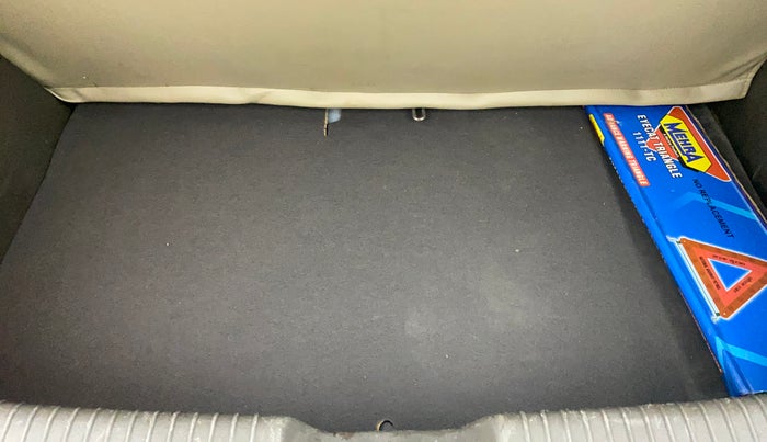 2013 Hyundai i10 SPORTZ 1.2 AT, Petrol, Automatic, 67,510 km, Boot Inside