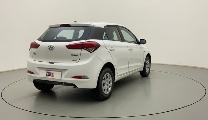 2015 Hyundai Elite i20 MAGNA 1.2, Petrol, Manual, 8,301 km, Right Back Diagonal