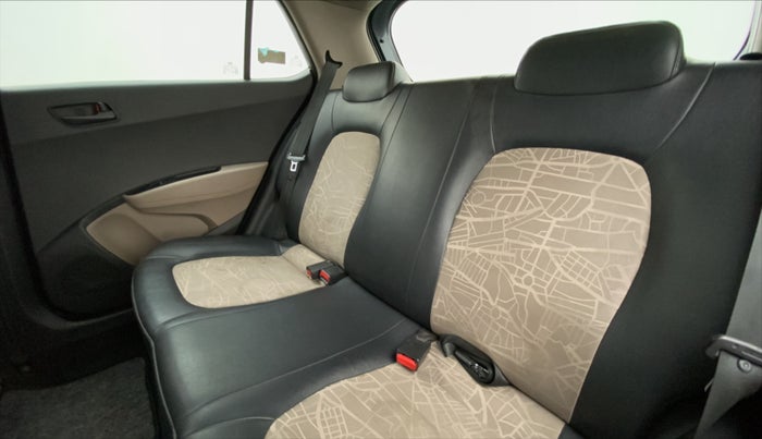 2013 Hyundai Grand i10 MAGNA 1.1 CRDI, Diesel, Manual, 78,896 km, Right Side Rear Door Cabin