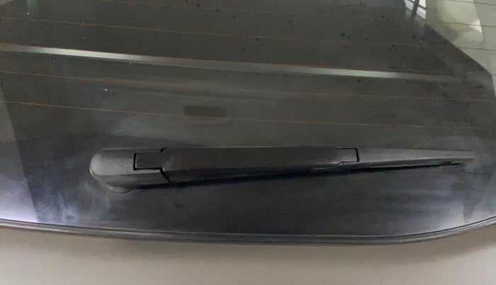 2019 MG HECTOR SHARP HYBRID 1.5 PETROL, Petrol, Manual, 77,872 km, Rear Wiper