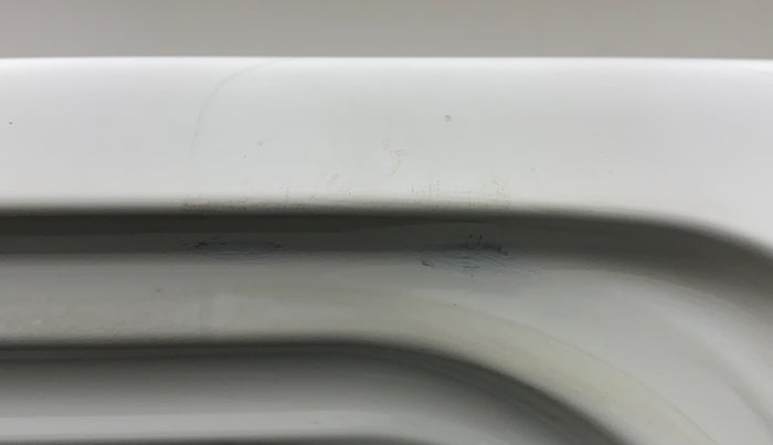 2014 Maruti Ertiga VXI, Petrol, Manual, 88,303 km, Left C pillar - Minor scratches