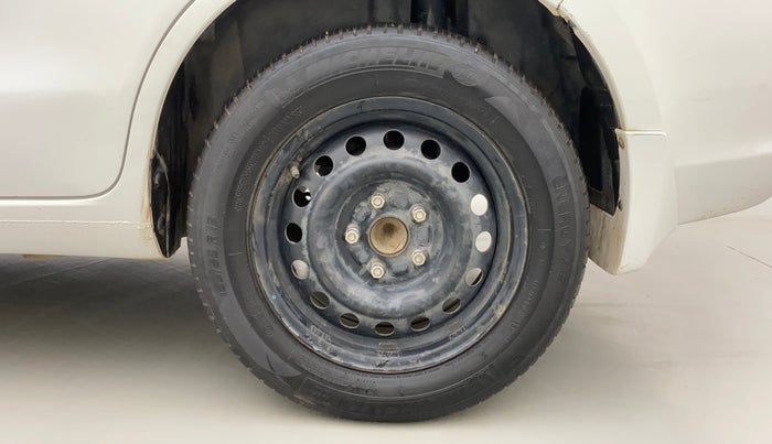 2014 Maruti Ertiga VXI, Petrol, Manual, 88,303 km, Left Rear Wheel