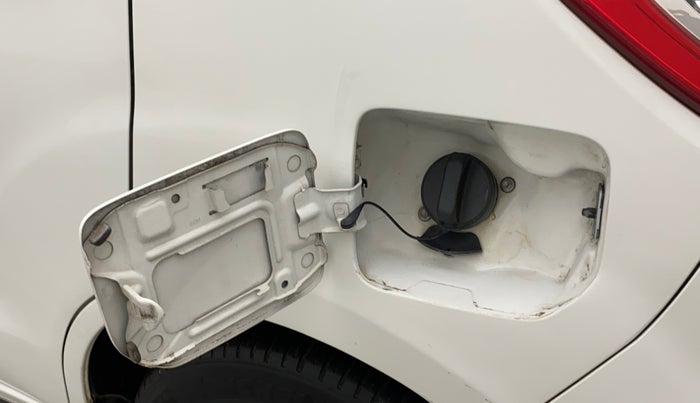 2014 Maruti Ertiga VXI, Petrol, Manual, 88,303 km, Left quarter panel - Rusted