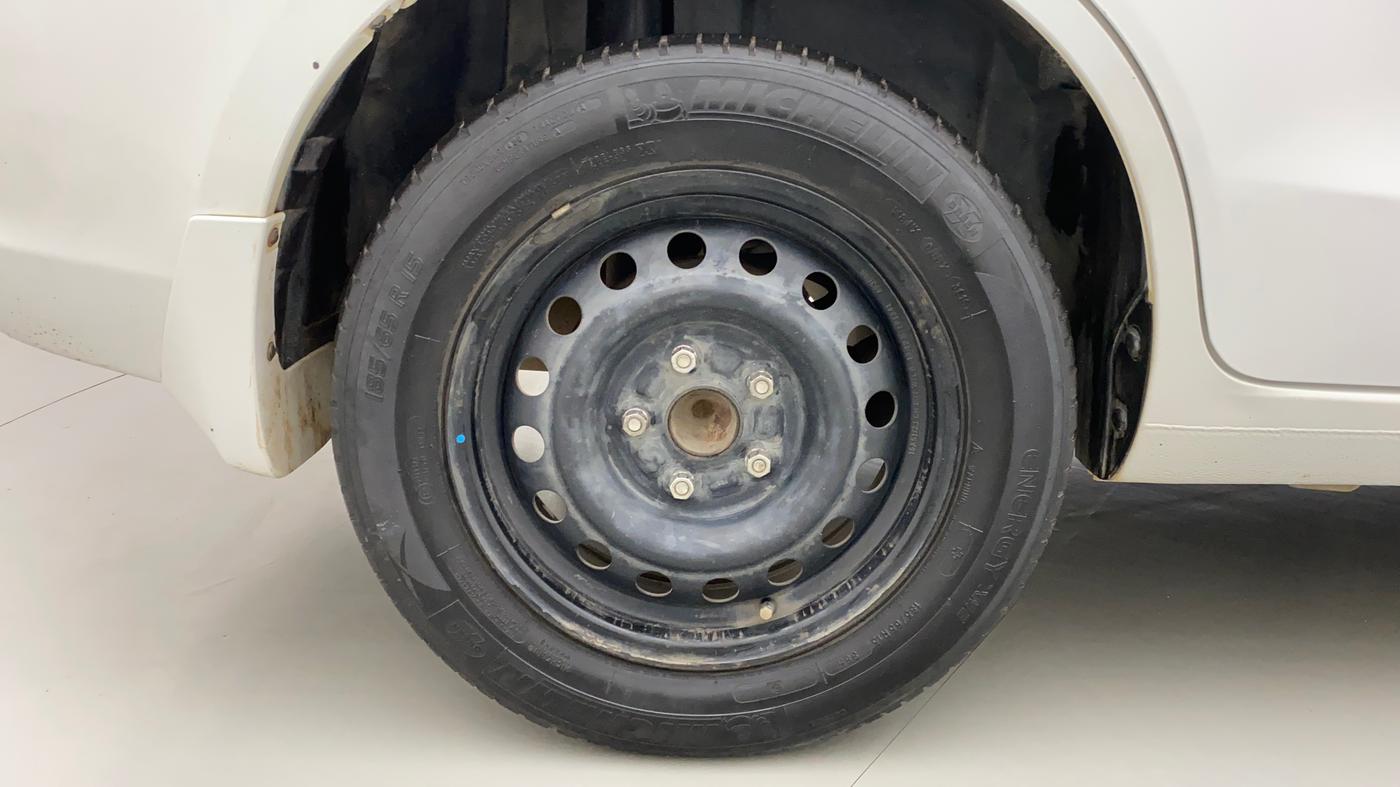 2014 Maruti Ertiga VXI, Petrol, Manual, 88,303 km, Right Rear Wheel