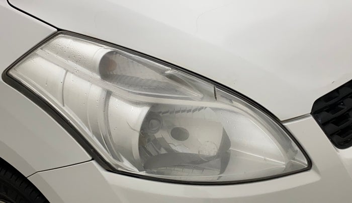 2014 Maruti Ertiga VXI, Petrol, Manual, 88,303 km, Right headlight - Minor scratches