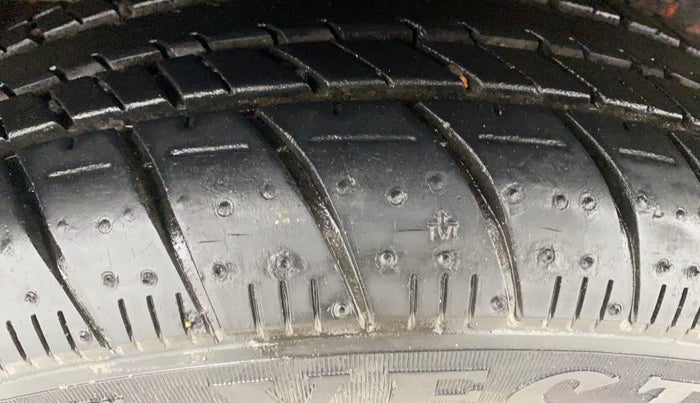 2017 Maruti Celerio ZXI, Petrol, Manual, 17,223 km, Right Rear Tyre Tread