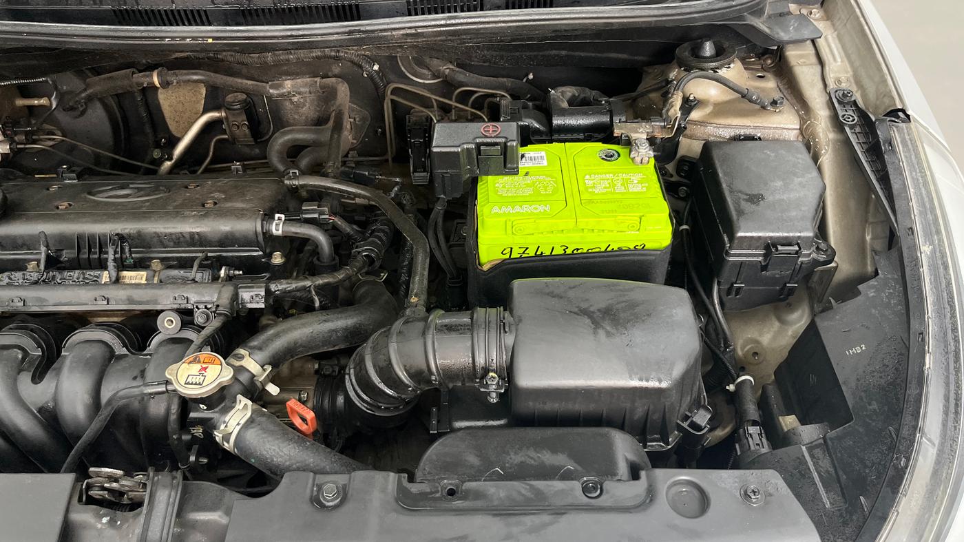 2016 Hyundai Verna 1.6 VTVT SX AT, Petrol, Automatic, 65,239 km, Engine View - Left