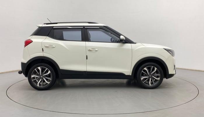 2020 Mahindra XUV300 W8 (O) 1.5 DIESEL, Diesel, Manual, 89,422 km, Right Side View