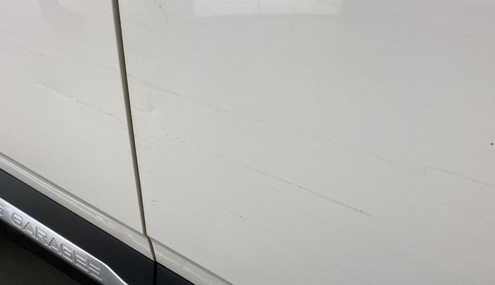 2020 MG HECTOR SHARP DCT PETROL, Petrol, Automatic, 53,159 km, Driver-side door - Slightly dented