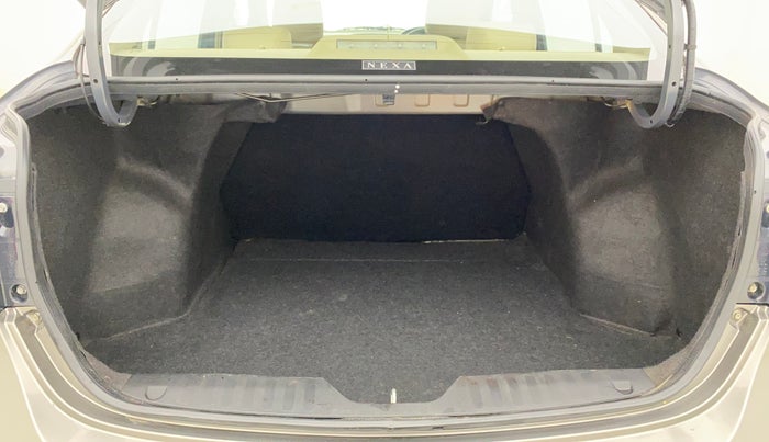 2019 Maruti Ciaz ALPHA  AT 1.5 SHVS PETROL, Petrol, Automatic, 50,804 km, Boot Inside