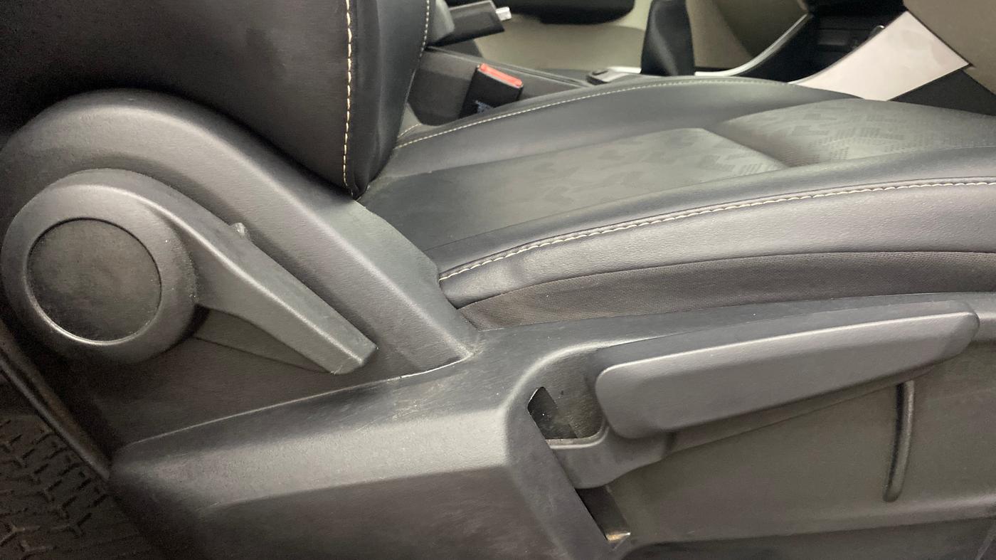 2021 Tata ALTROZ XZ PLUS DIESEL, Diesel, Manual, 50,052 km, Driver Side Adjustment Panel